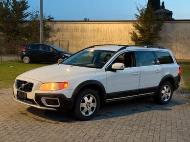 Volvo XC 70 XC70 2.4 D 175 CV FWD DRIVe Kinetic