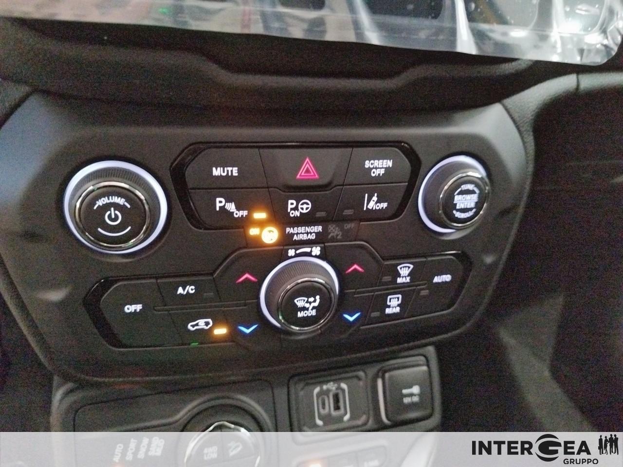 JEEP Renegade Plug-In Hybrid My25 North Star 1.3 Turbo T4 Phev 4xe At6 240cv