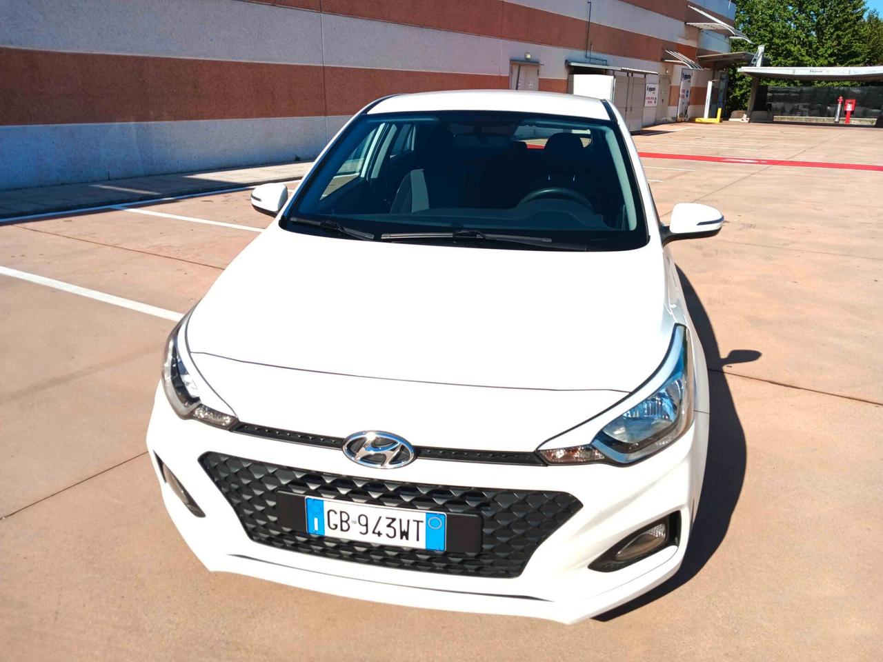 Hyundai i20 1.2 - 49mila km