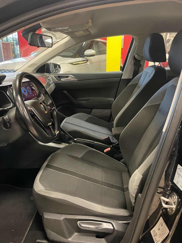 VOLKSWAGEN Polo 1.0 TSI 5p.Highline **ALLESTIMENTO R-LINE**