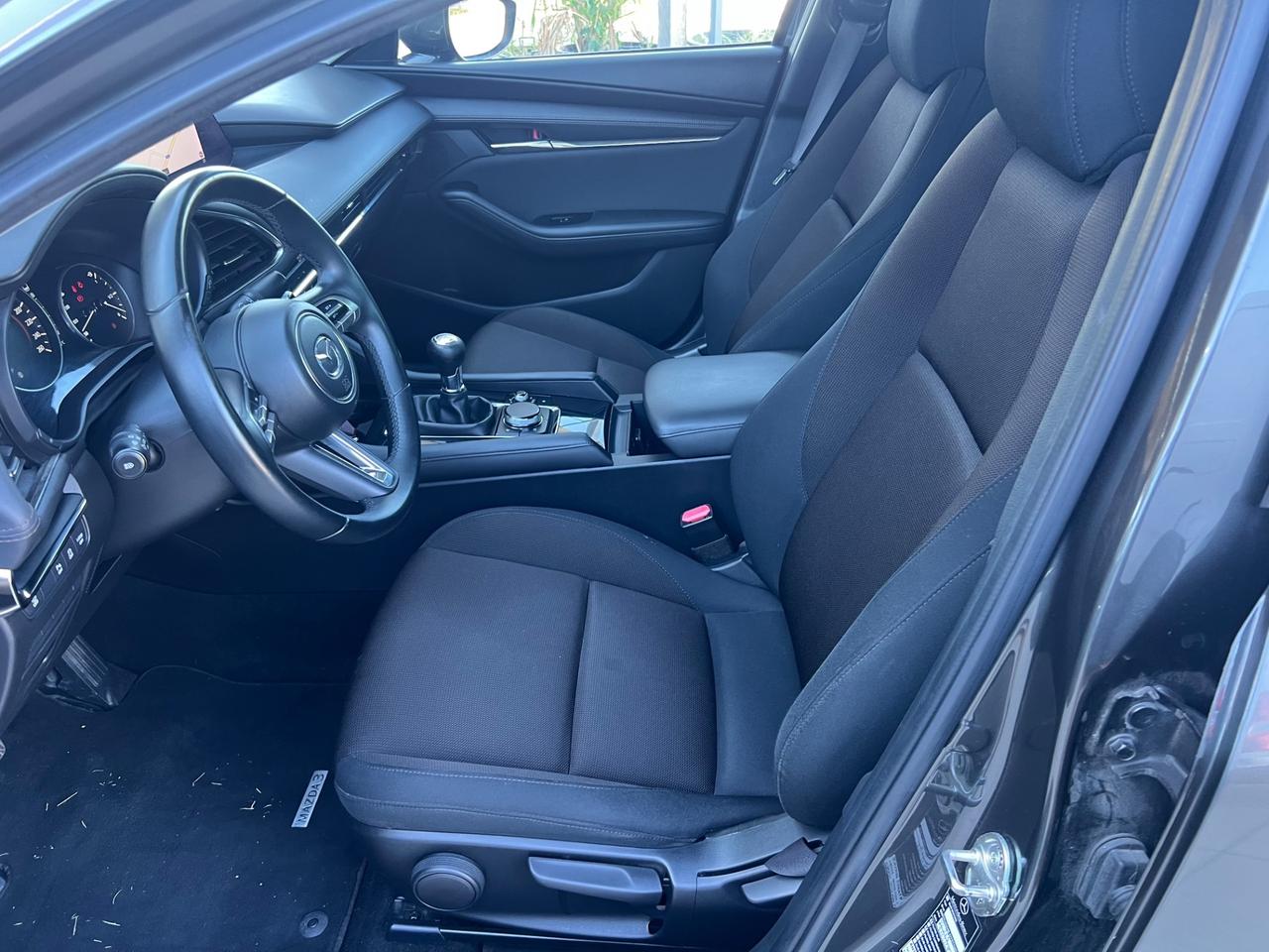 Mazda 3 2.0 m-hybrid sedan Executive FINANZIABILE
