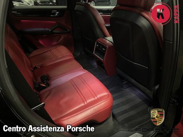 Porsche Cayenne 3.0 V6