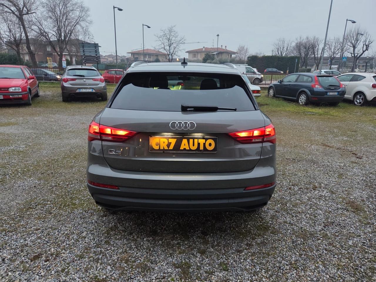 Audi Q3 45 TFSI e S tronic Hybrid