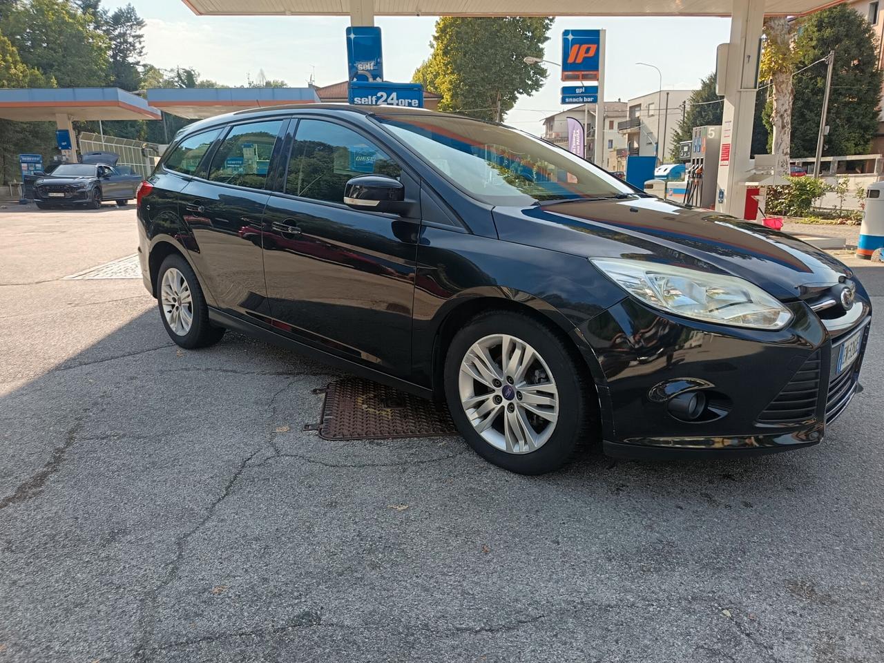 Ford Focus 1.6 TDCi 115 CV SW 2012