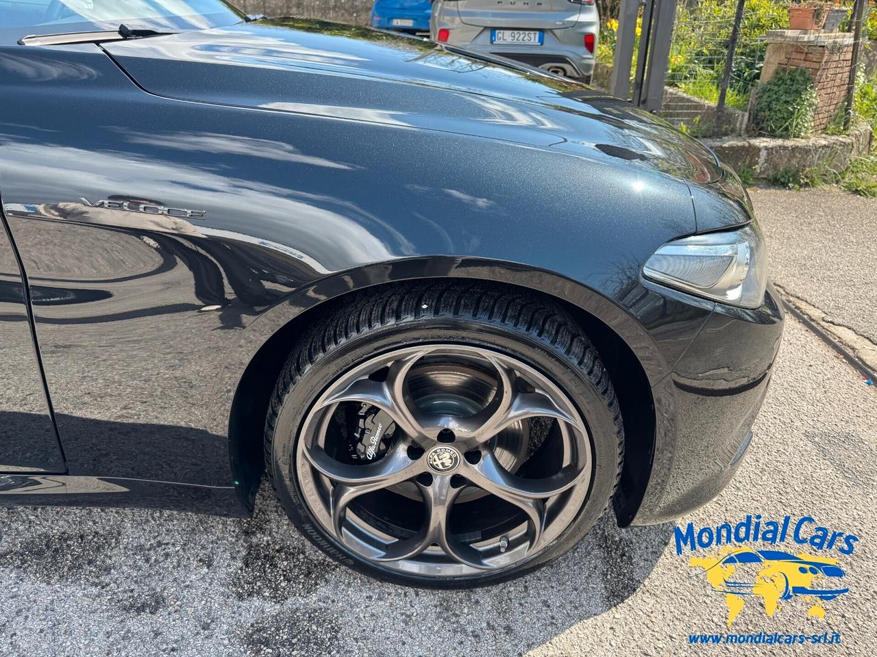 Alfa Romeo Giulia 2.2 Turbodiesel 210 CV AT8 AWD Q4 Veloce