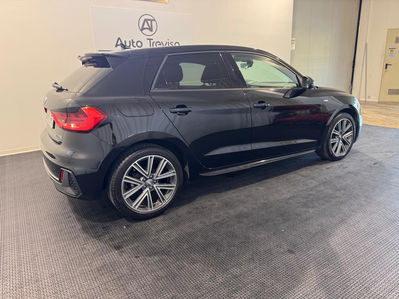 Audi A1 SPB 30 TFSI S line edition