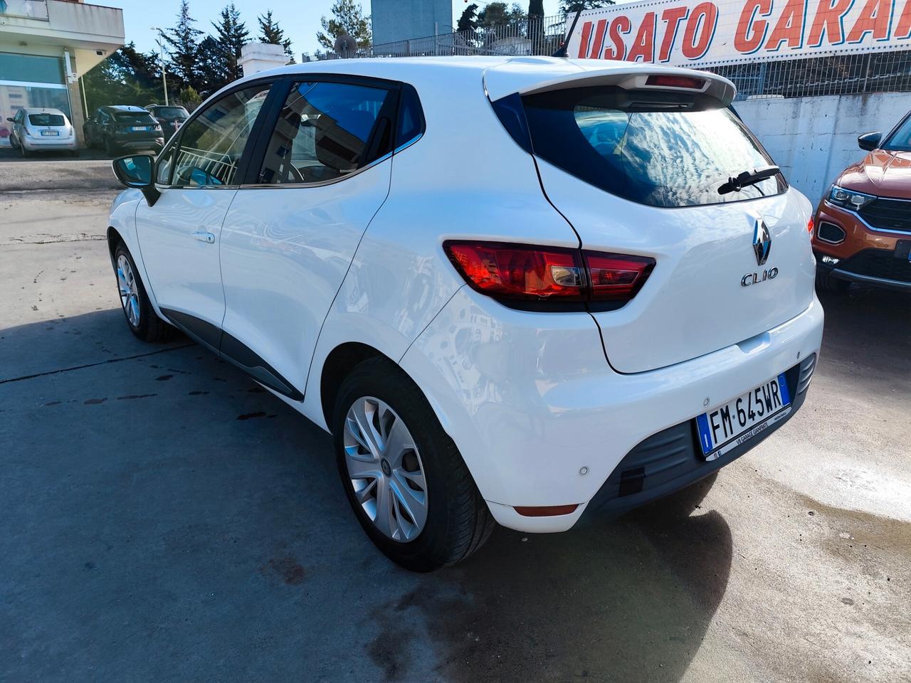Renault Clio 1.2 75CV 5 porte Life