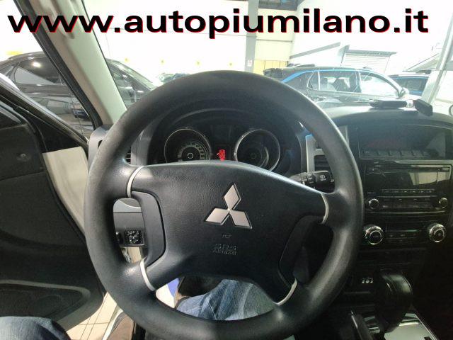 MITSUBISHI Pajero 3.2 DI-D 16V aut. 5p. Intense DPF