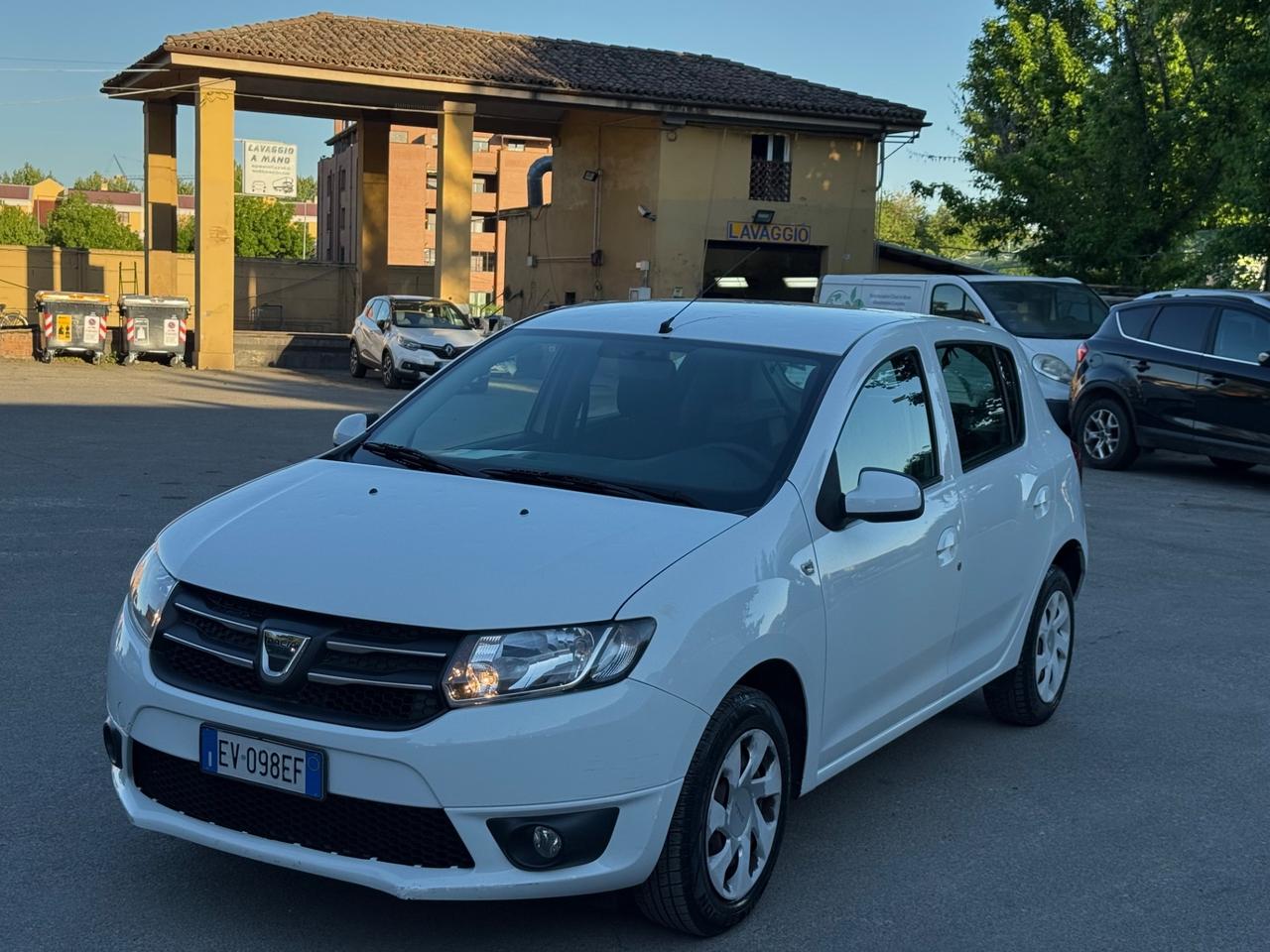 Dacia Sandero 1.2 75CV Lauréate