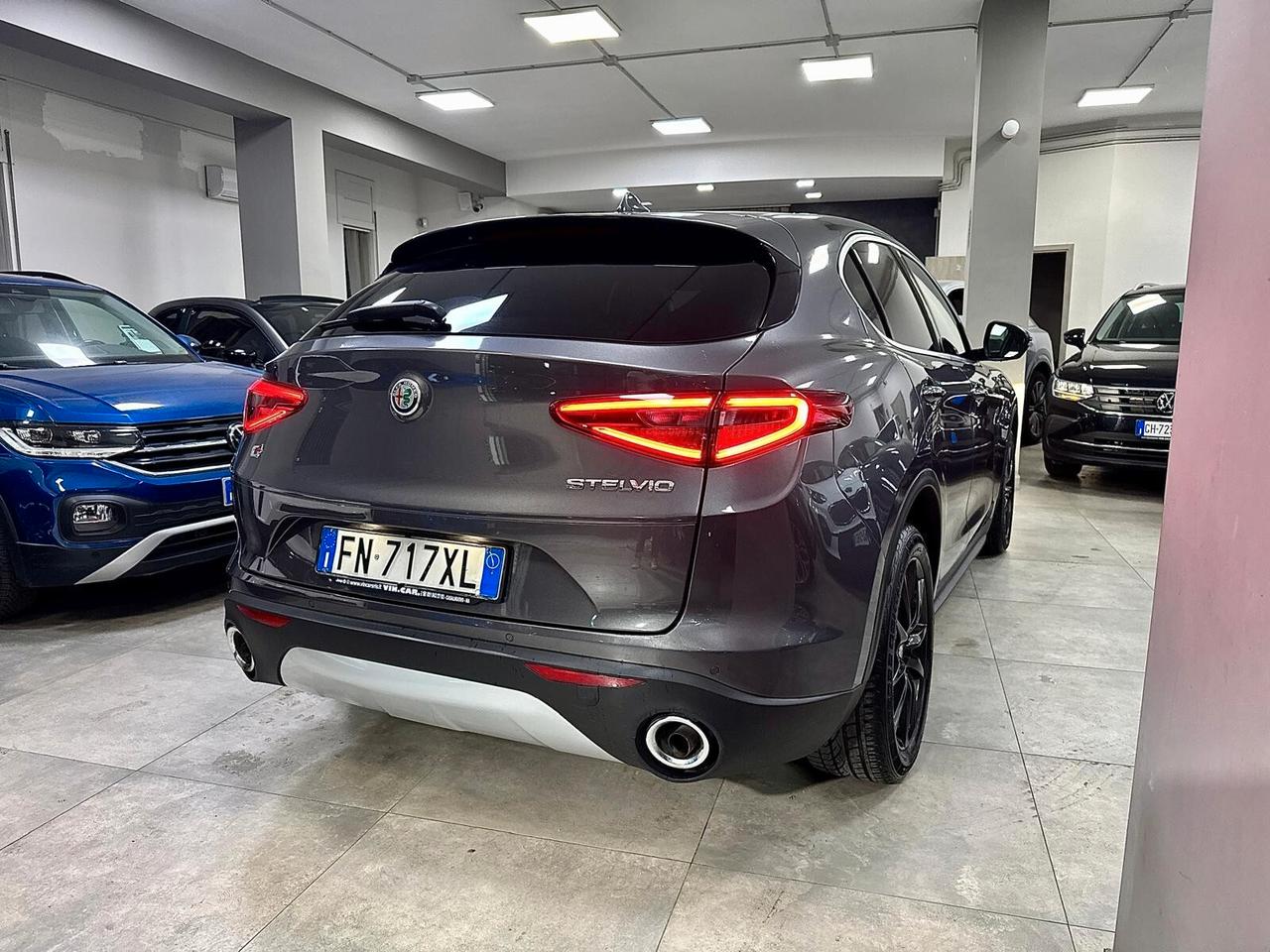 Alfa Stelvio 2.2 Turbodiesel 180 CV AT8 Q4 Super