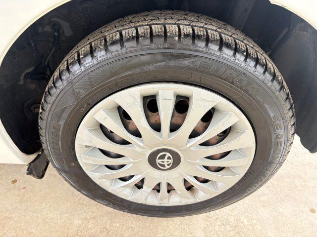 TOYOTA iQ 1.0 CVT Lounge POCHI CHILOMETRI AUTOMATICA OK NEOP