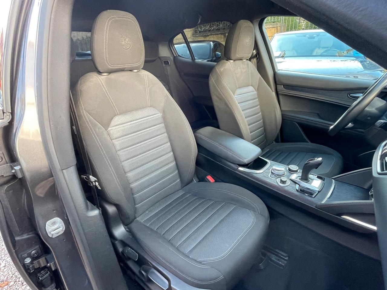 Alfa Romeo Stelvio 2.2 Turbodiesel 160CV Business 2022