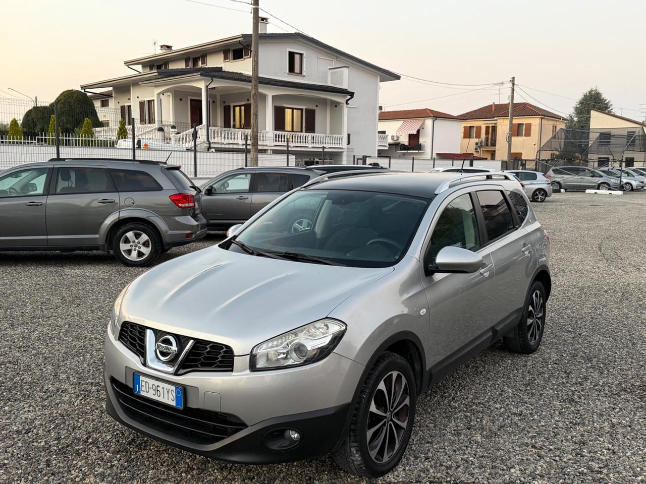 Nissan Qashqai+2 2.0 DCi Acenta 4x4