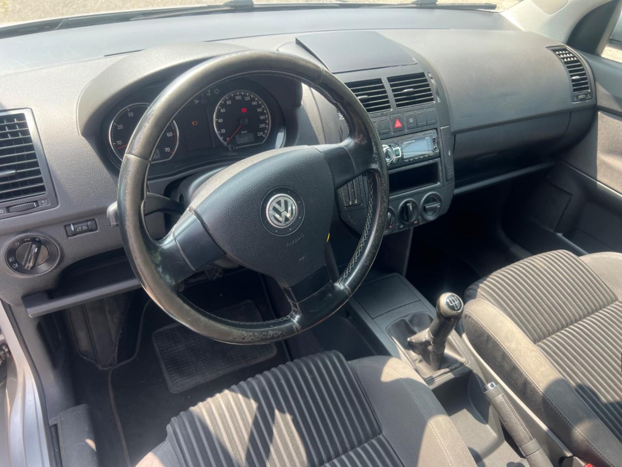 Volkswagen Polo 1.4/75CV 16V 5p. Comfortline