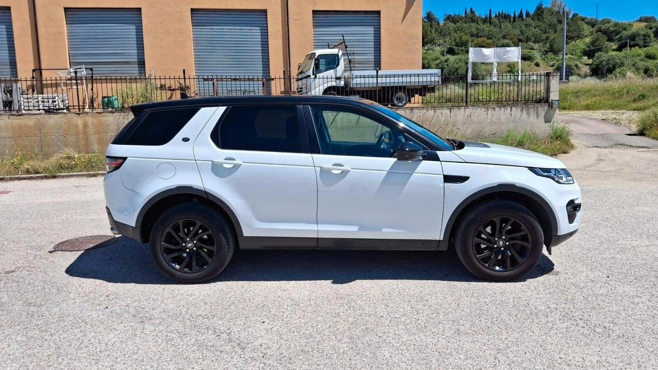 Land Rover Discovery Sport 2.0 TD4 150 CV Pure