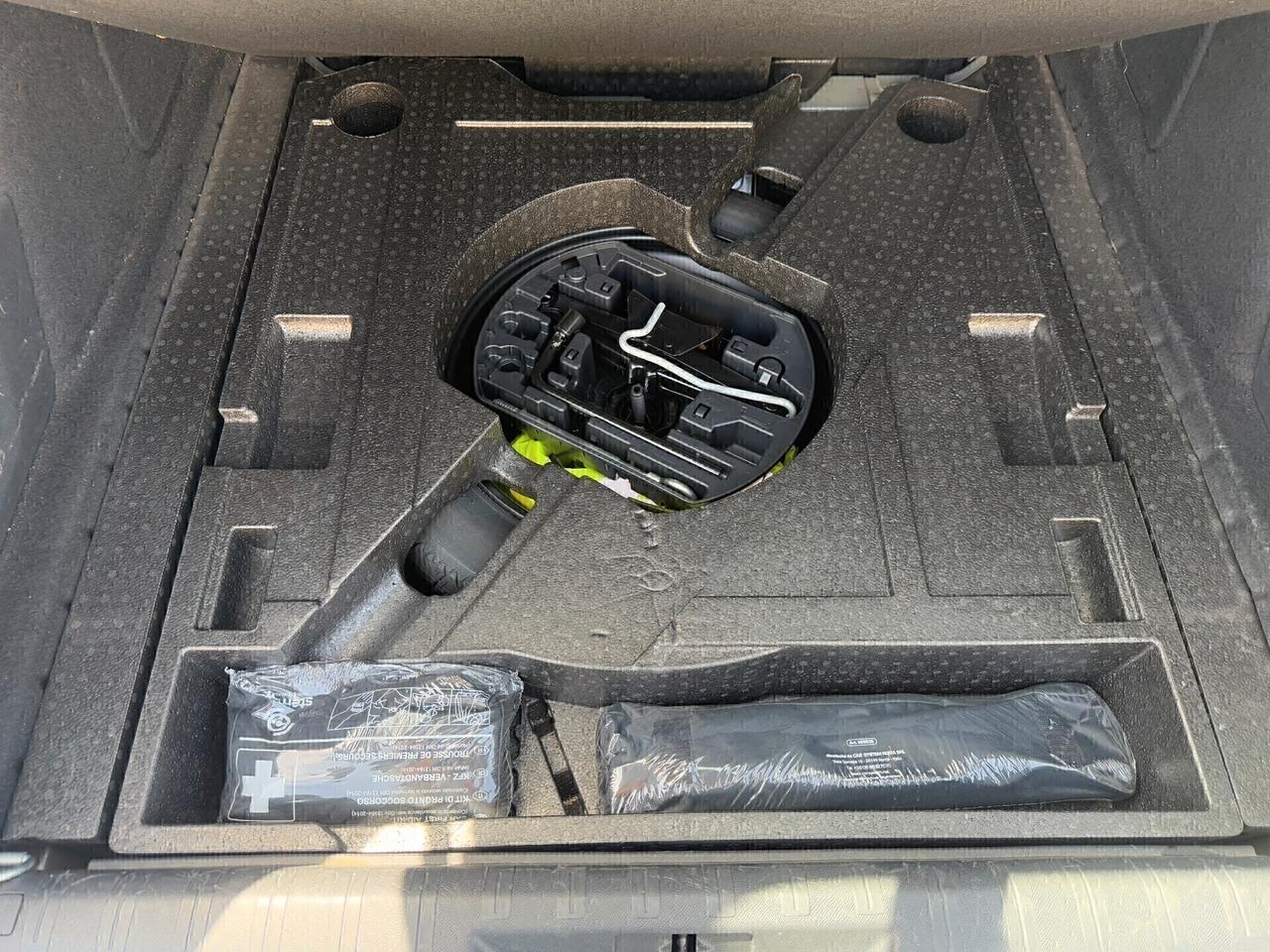 Peugeot 308 BlueHDi 100 S&S SW Active