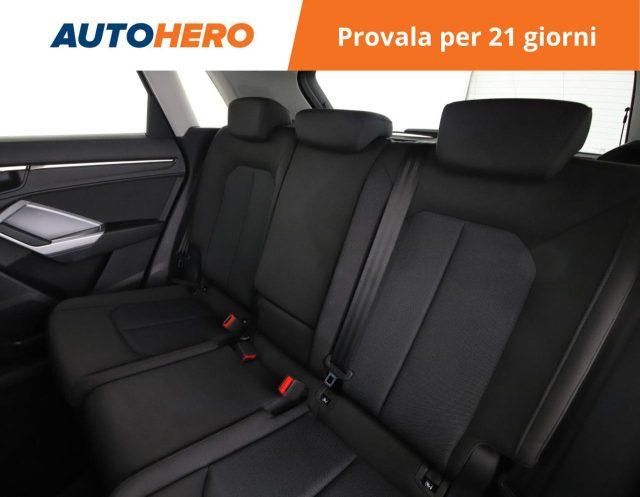 AUDI Q3 35 TDI S tronic Business