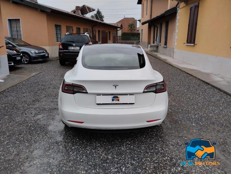Tesla Model 3 Standard rwd Plus