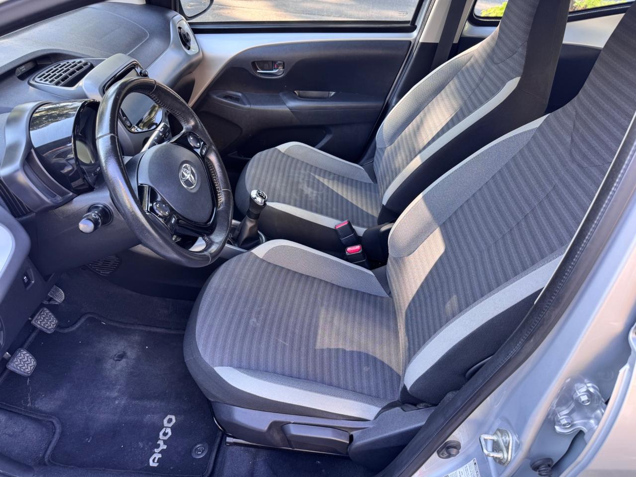 Toyota Aygo 1.0 VVT-i 72 CV 5 p x-cite garanzia 12 mesi
