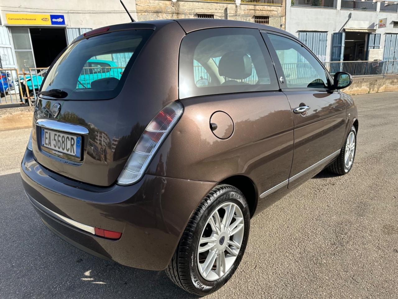 Lancia YPSILON 1.4 Platino GPL 2010 - BELLA!!!