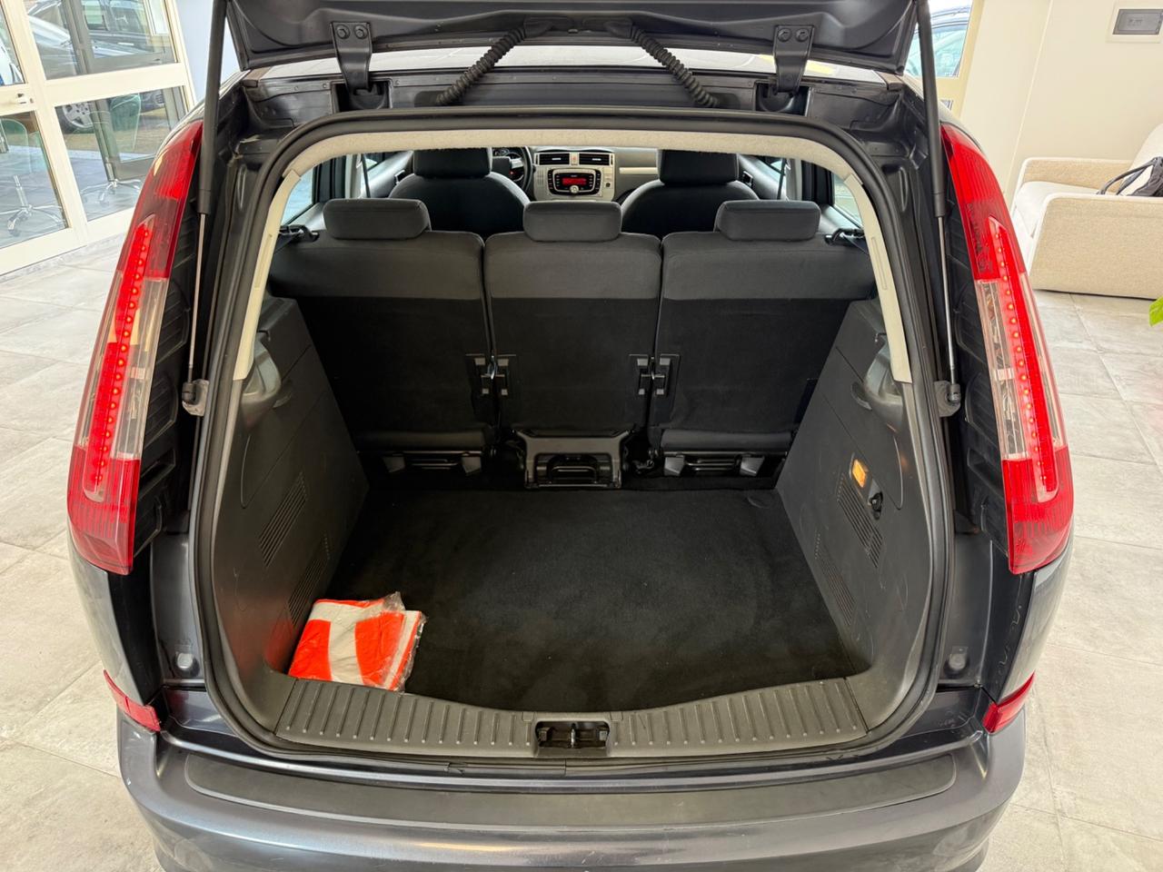 Ford C-Max 1.6 TDCi 90 CV Titanium