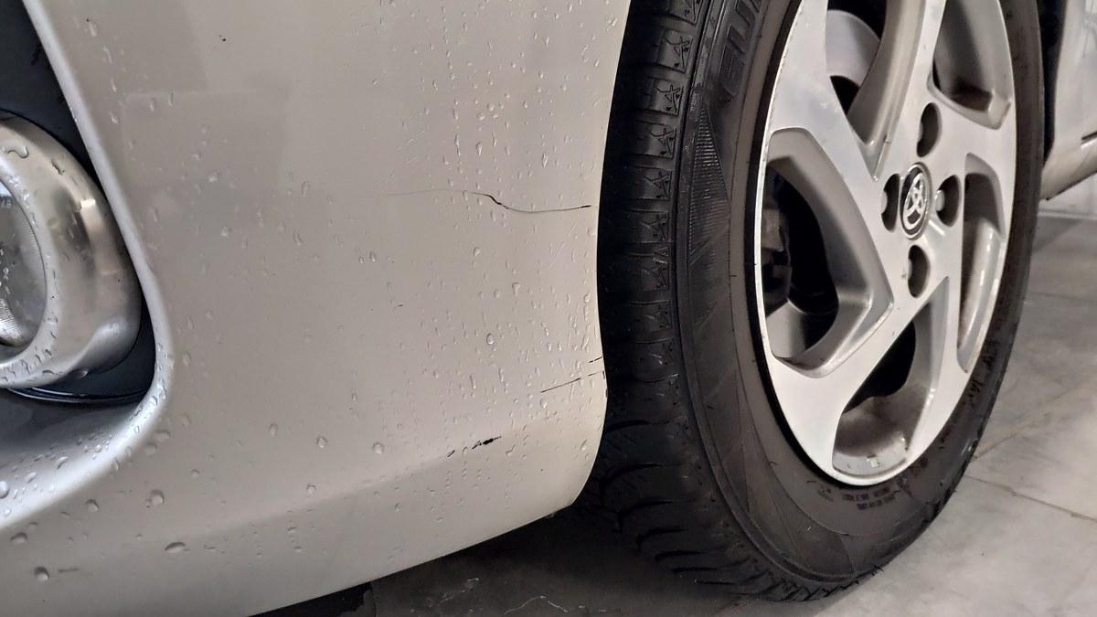 TOYOTA Yaris SOLO PER COMMERCIANTI AUTO SENZA GARANZIA