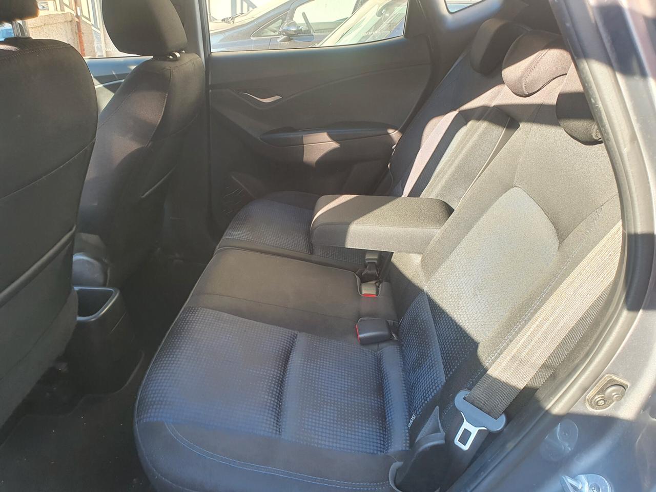 Hyundai iX20 1.4 CRDI 90 CV APP MODE