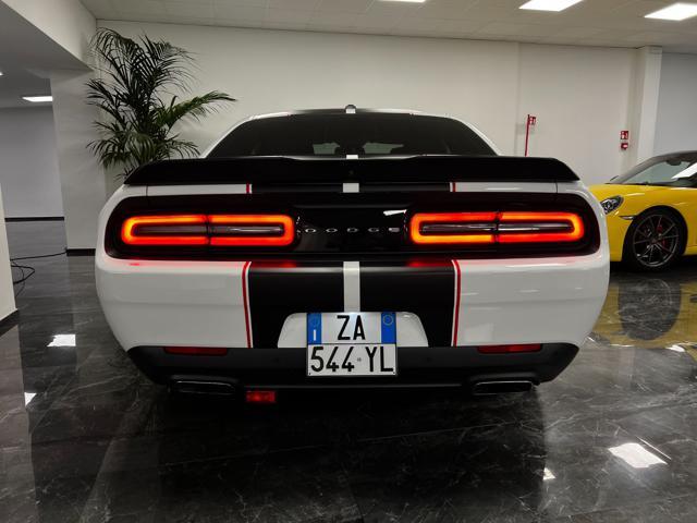 DODGE Challenger 5.7 v8 HEMI R/T aut.8 381CV SUPER TRACK PACK