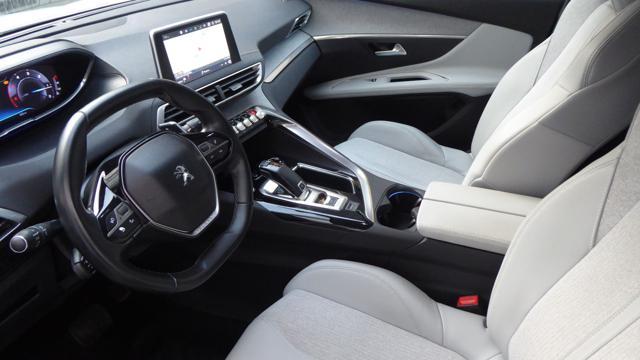 PEUGEOT 3008 BlueHDi 120 S&S EAT6 Allure