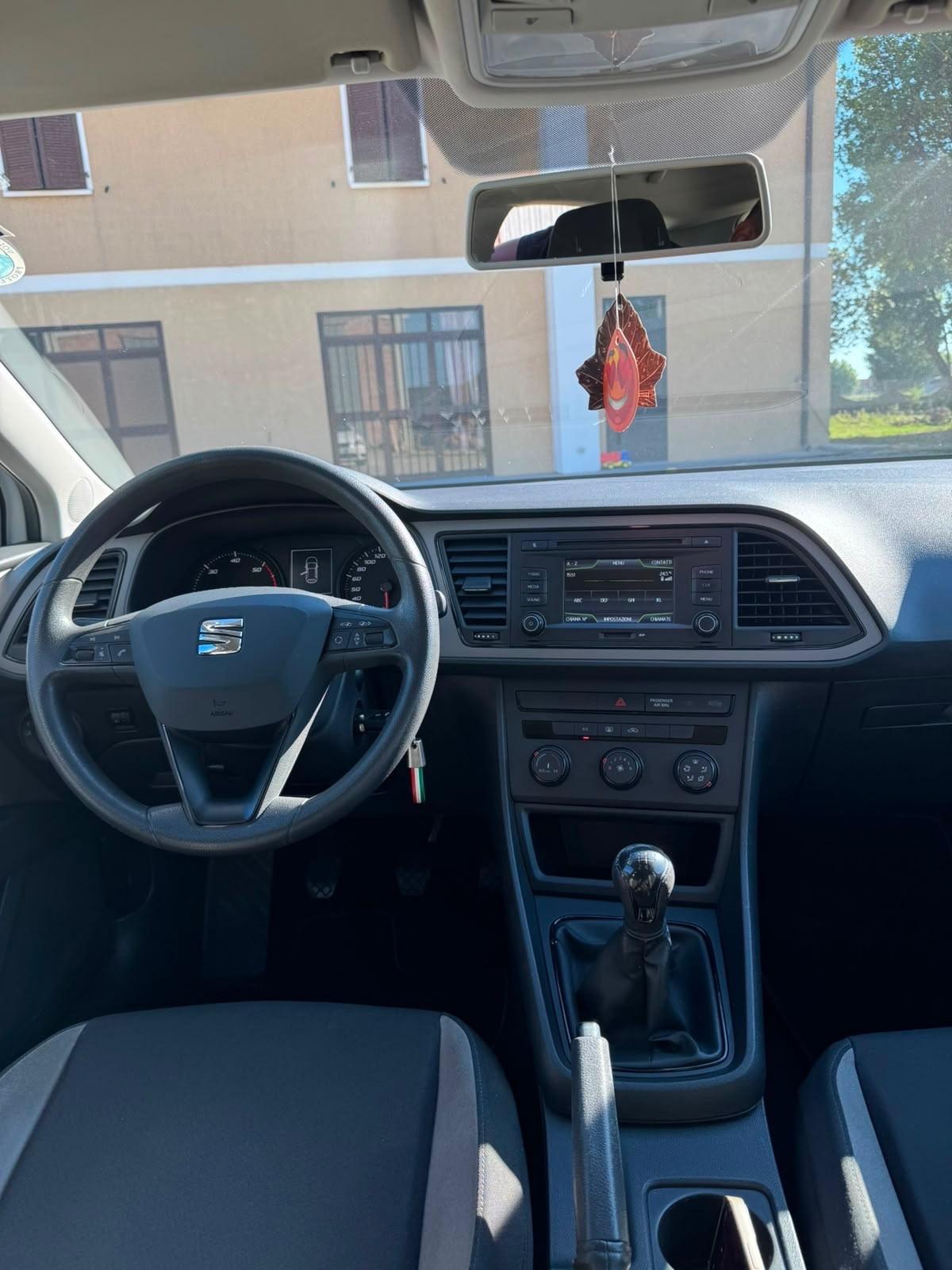 Seat Leon 1.6 TDI 90 CV 5p. Reference