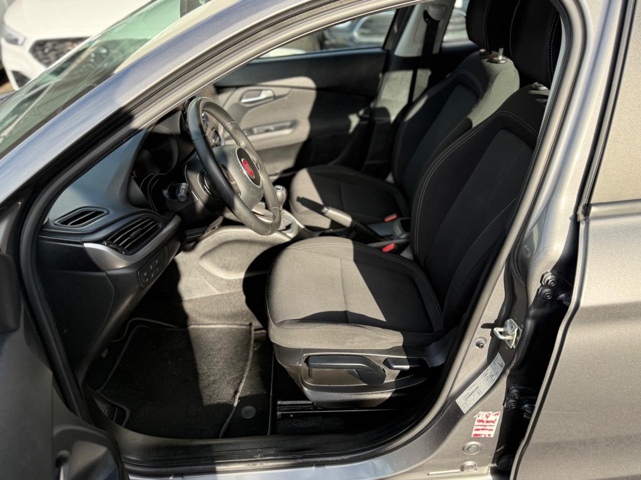 Fiat Tipo 1.3 Mjt S&S 5 porte Easy Perfetta