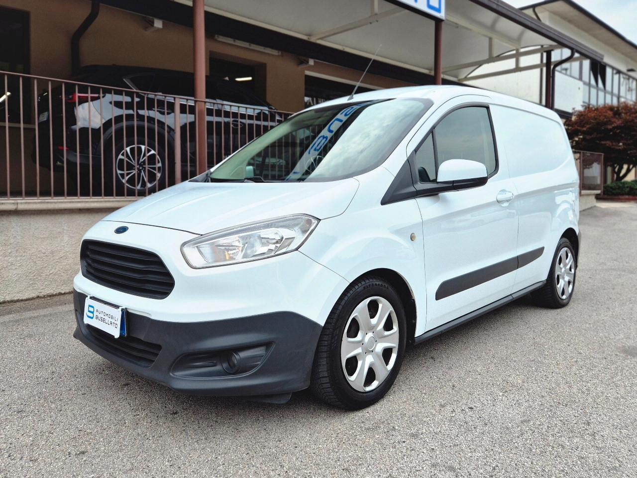 Ford Transit Courier 1.5 TDCi 75CV Van Entry