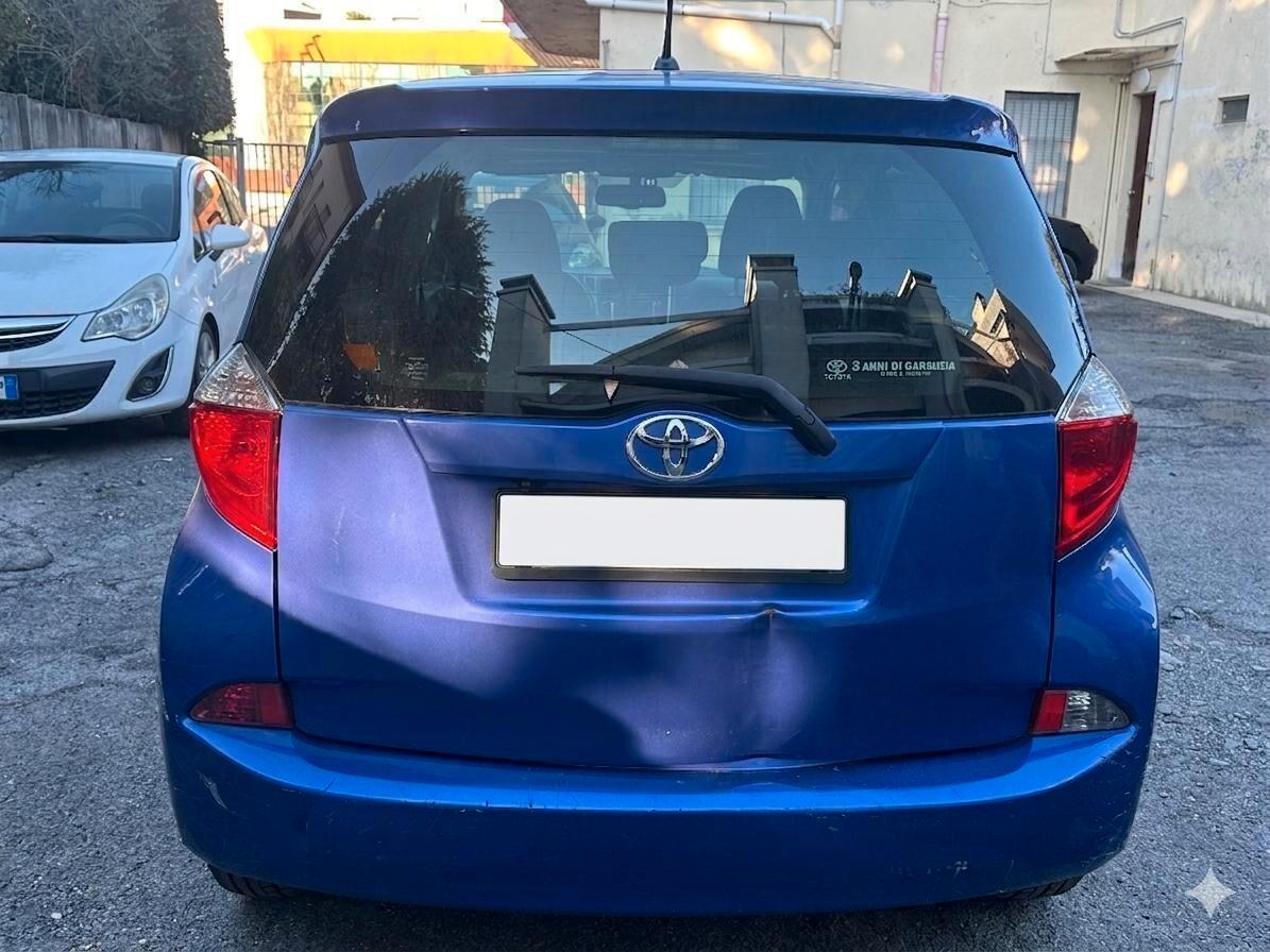 Toyota Verso-S 1.3 CVT Active