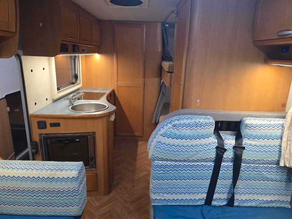 CAMPER MCLOUIS STIRLING 701