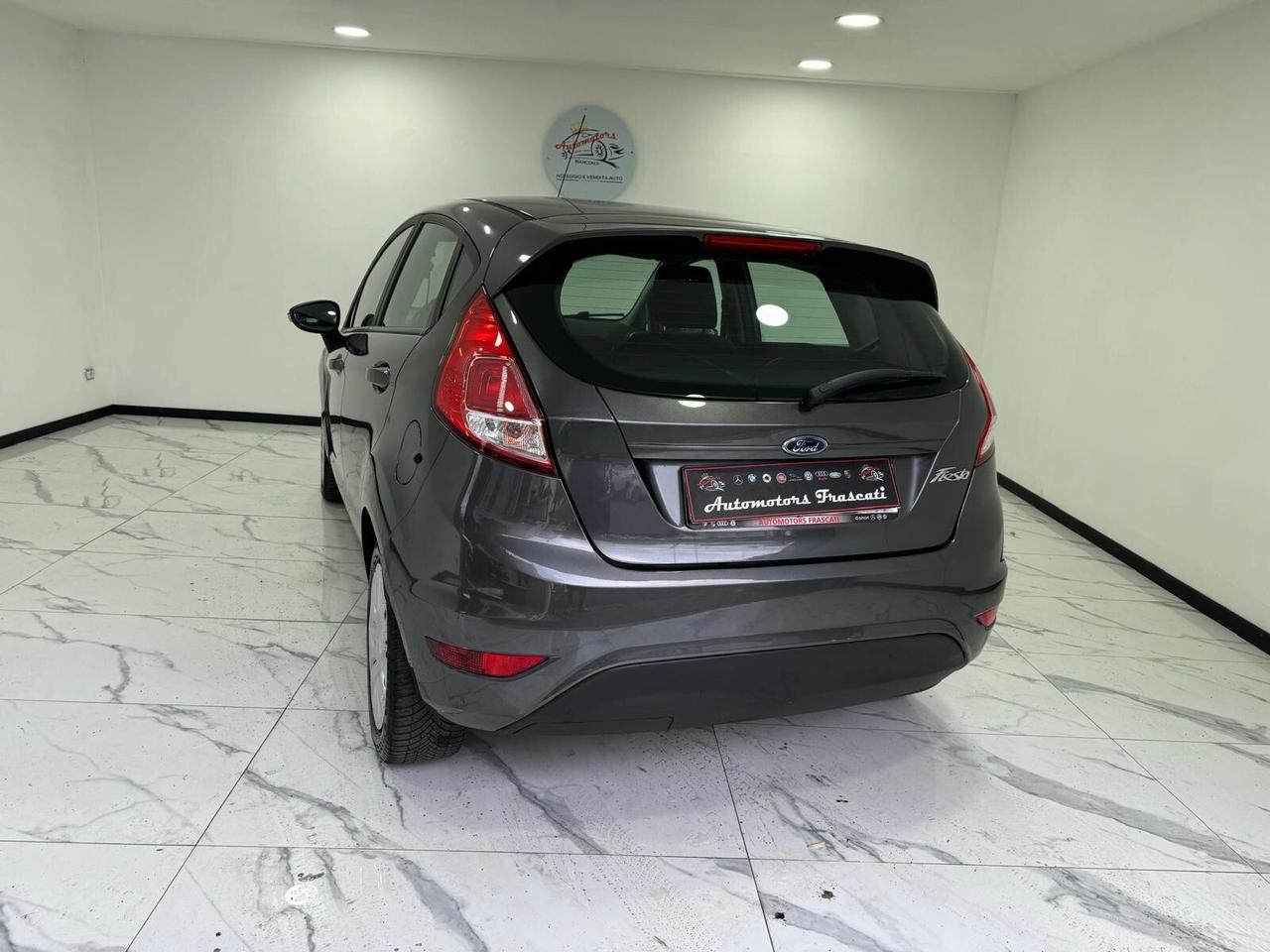 Ford Fiesta 1.5 TDCi 5 porte Titanium-NEOPATENTATI-GARANTITA