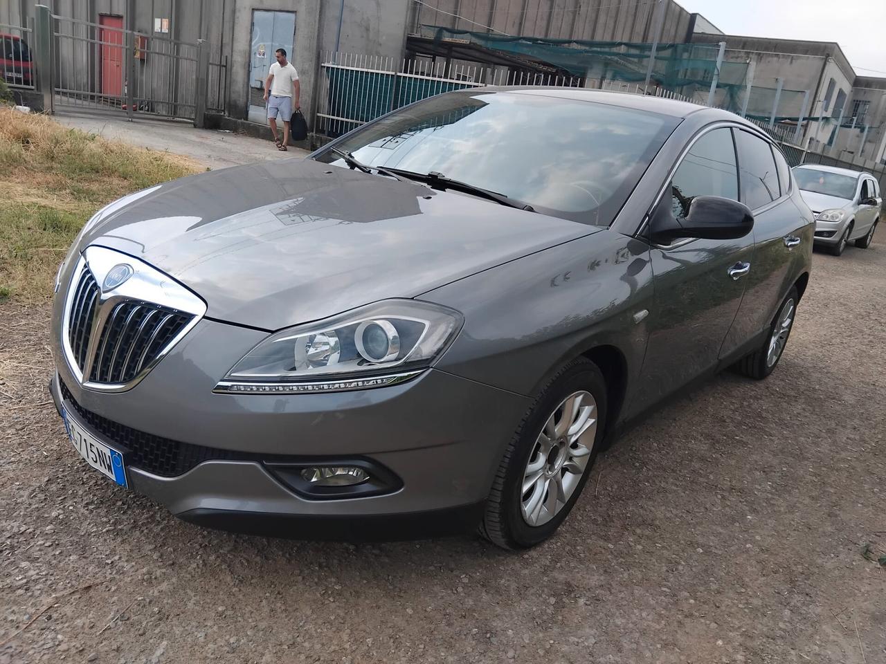 Lancia Delta 1.6