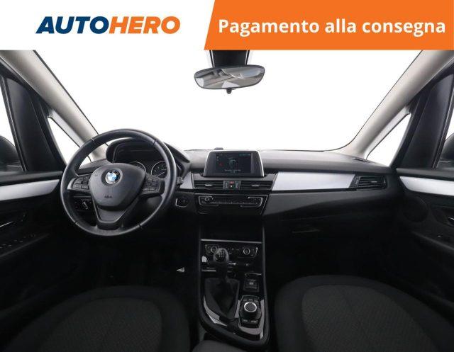 BMW 218 i Active Tourer Advantage