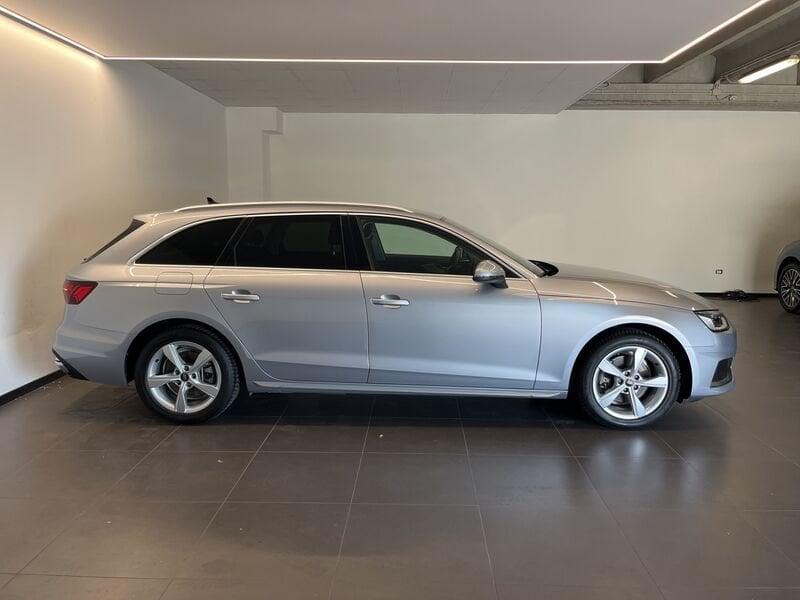 Audi A4 AVANT 35 TDI S TRONIC