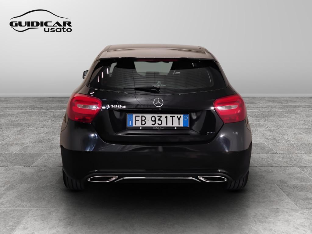 Mercedes-Benz Classe A - W176 - A 180 cdi Sport E6