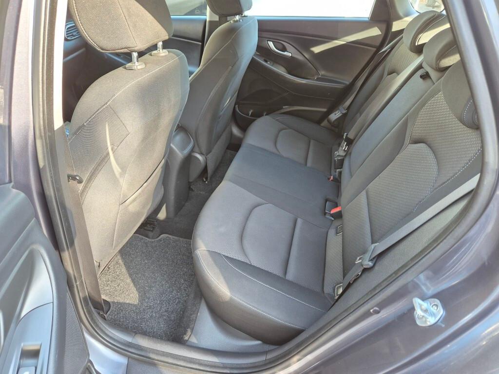 Hyundai i30 1.6 CRDi 110CV NAVI-LED-CAMERA