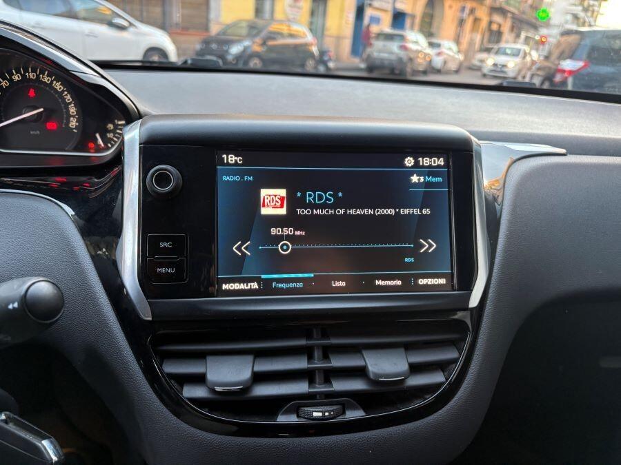 PEUGEOT 208 1.2 82 CV ALLURE CERTIFICATA NUOVA