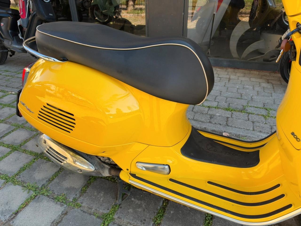 Piaggio Vespa 300 GTS SUPER E5