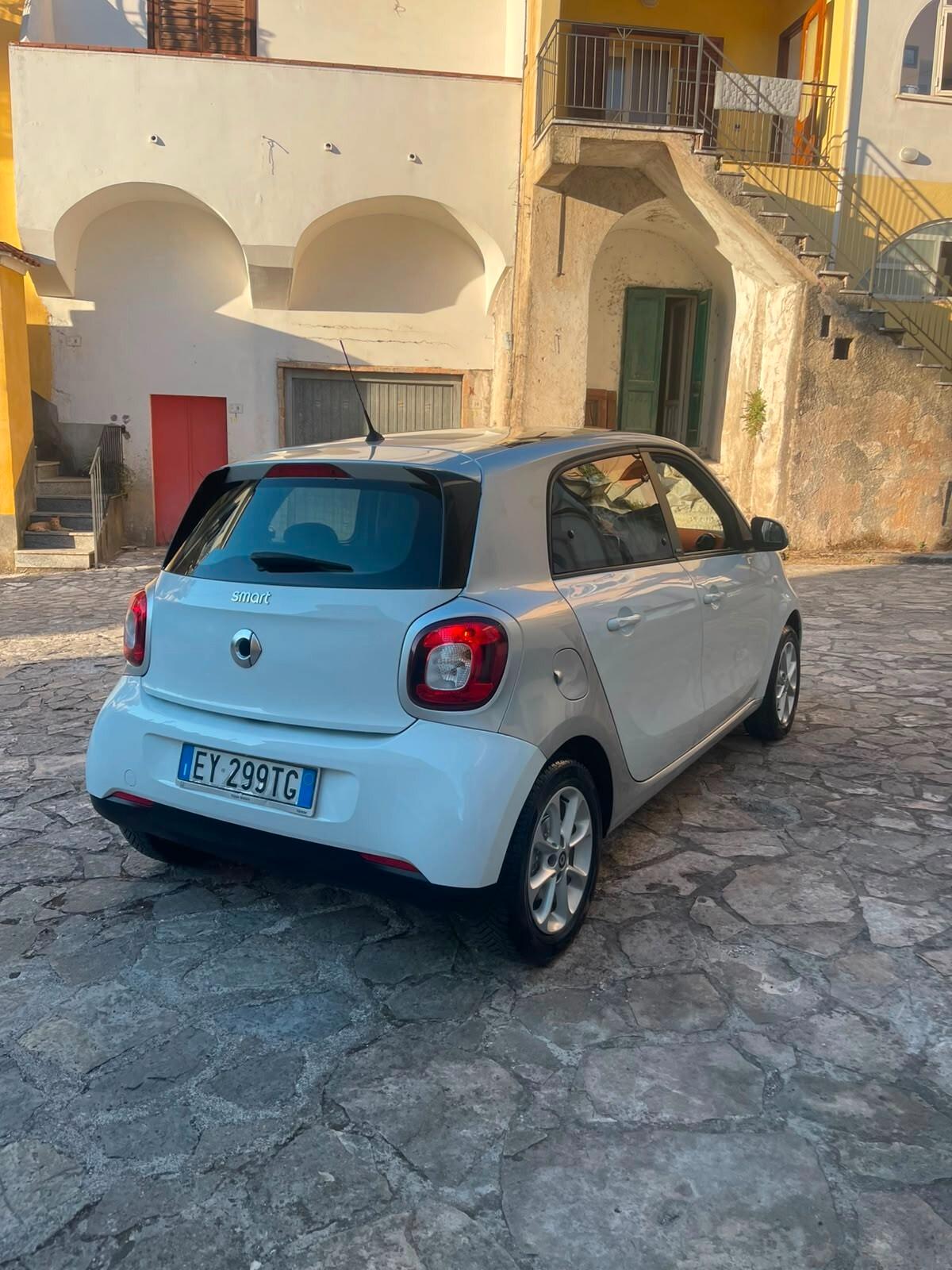 Smart ForFour 70 1.0 Passion