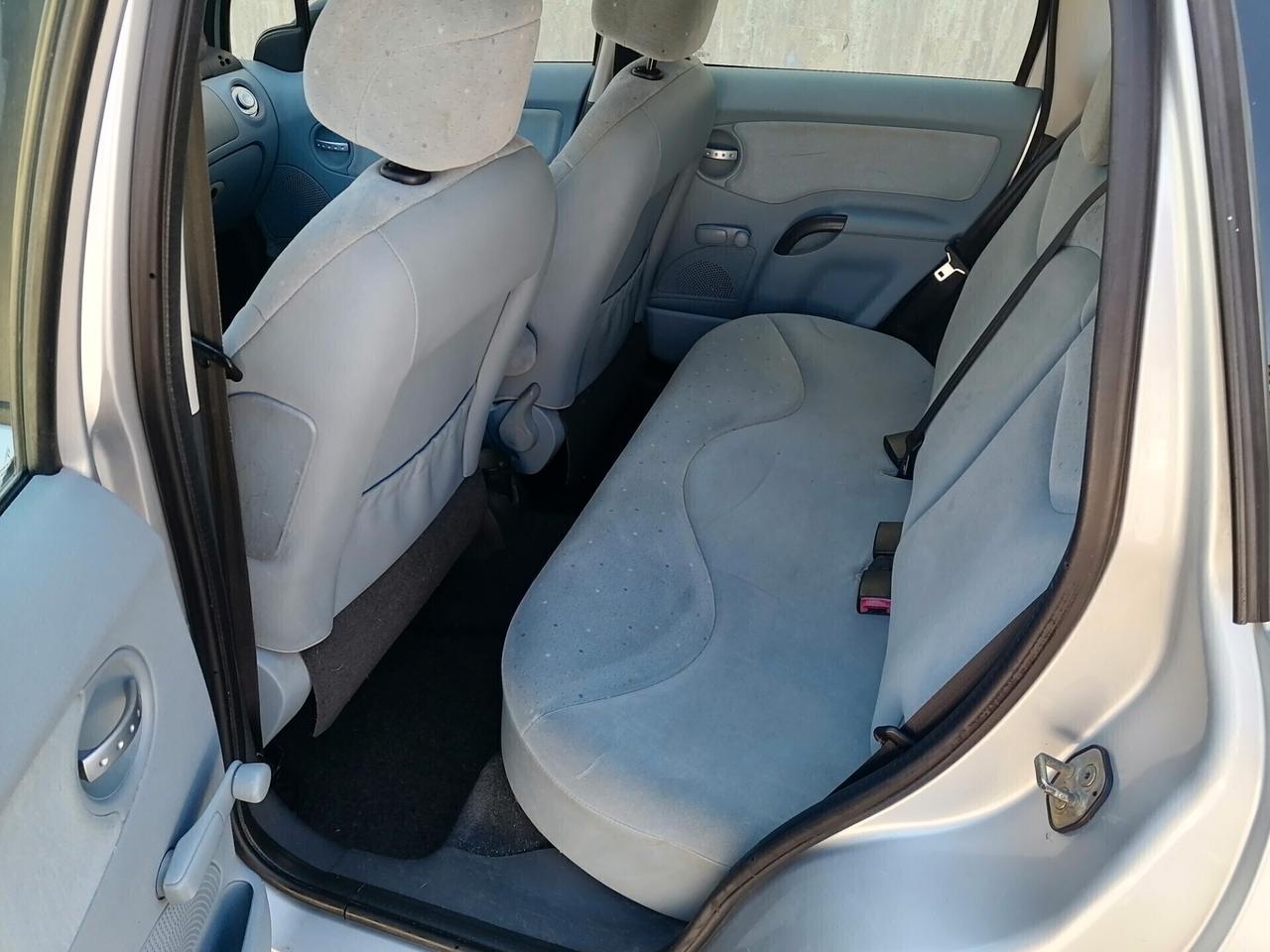 Citroen C3 1.4 benzina 54 KW ELEGANCE NEOPATENTATI
