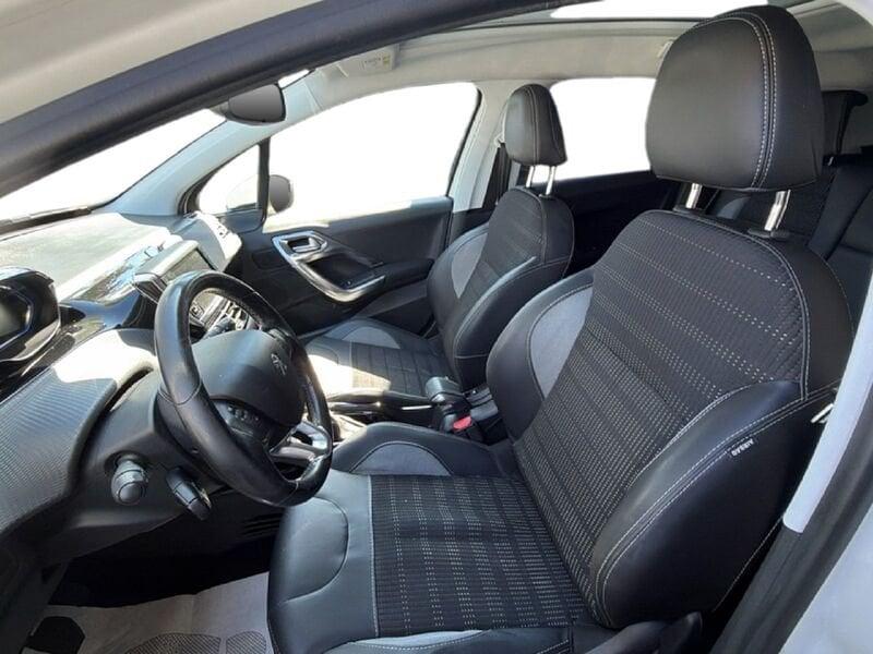 Peugeot 2008 2008 1.6 bluehdi Allure 100cv my16