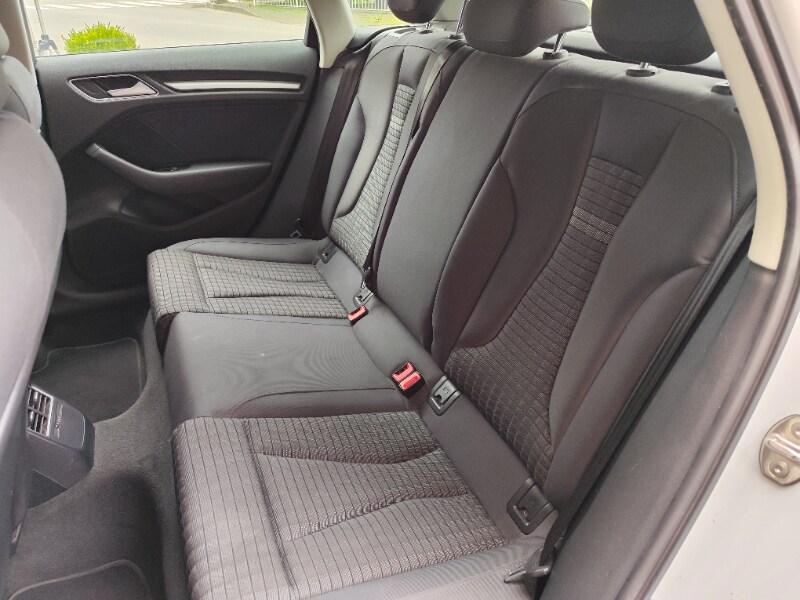 AUDI A3 3ª serie A3 SPB 1.6 TDI Ambition