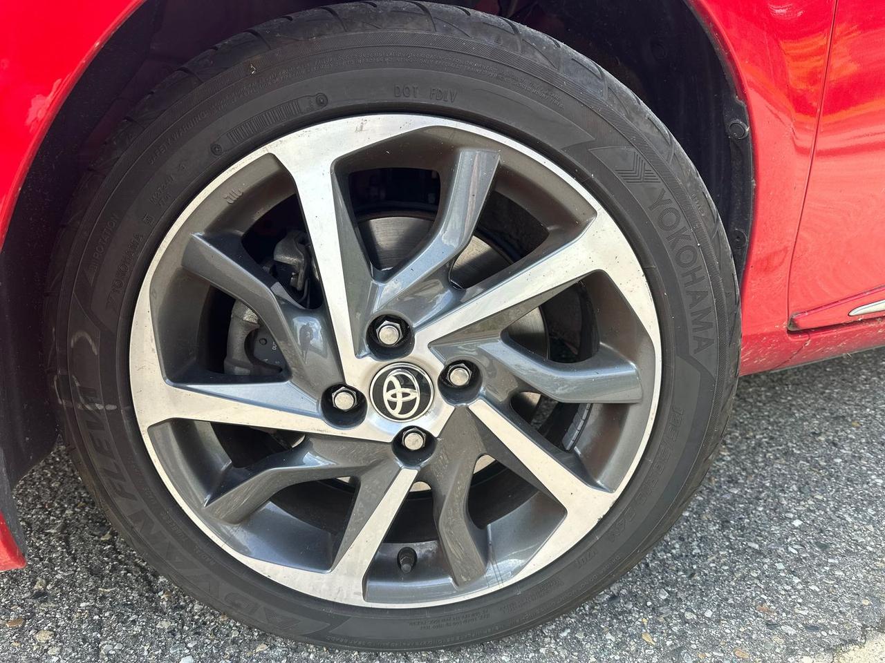 Toyota Yaris Style 1.5 VVT-i HEV
