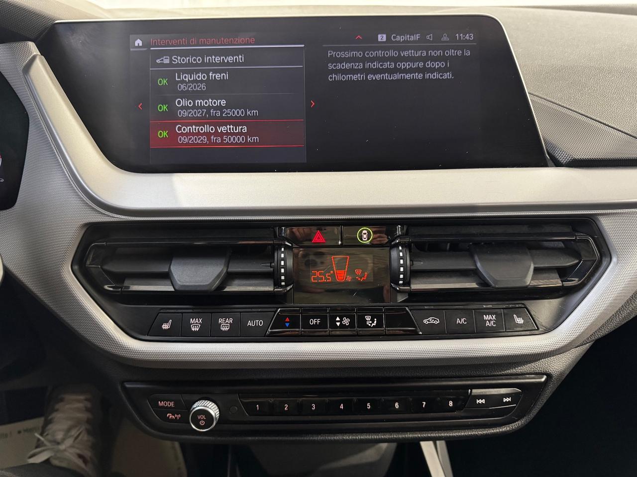 Bmw 116 116d 5p. Business Advantage