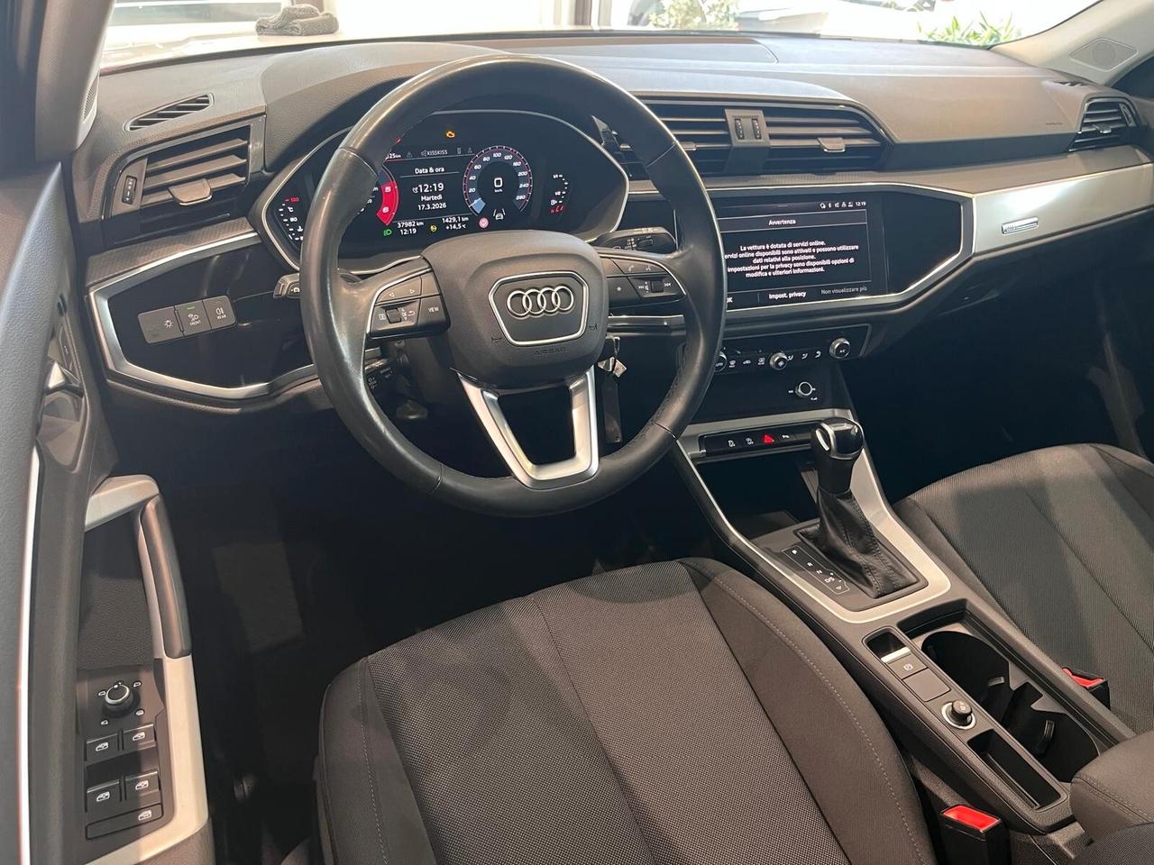 Audi Q3 35 TDI S tronic line edition