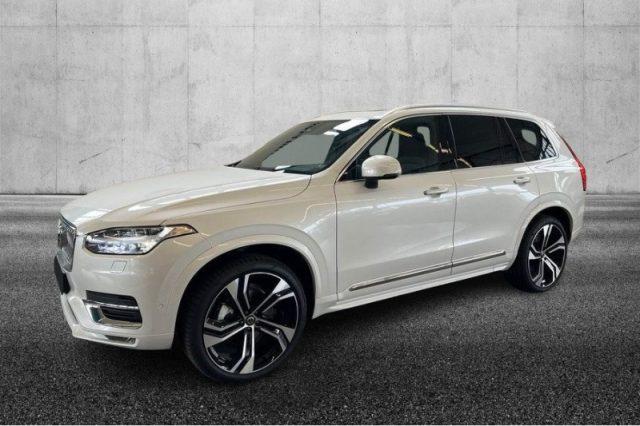 VOLVO XC90 B5 (d) AWD automatico 7 posti Plus Bright